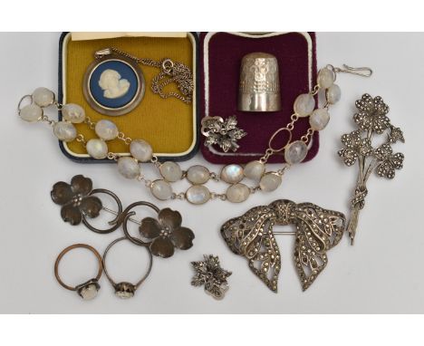 A BAG OF ASSORTED JEWELLERY, to include a white metal marcasite bow brooch, an AF white metal moonstone bracelet (missing a m