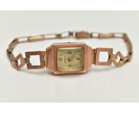 A LADYS 9CT GOLD WRISTWATCH, manual wind, missing crown, discoloured rectangular dial, Arabic twelve, three, six and nine num