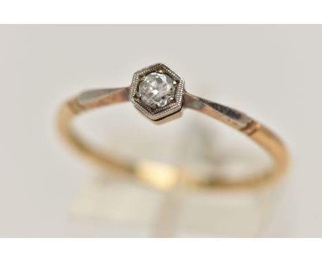 A YELLOW METAL SINGLE STONE DIAMOND RING, round brilliant cut diamond, estimated diamond weight 0.10cts, in a white metal hex