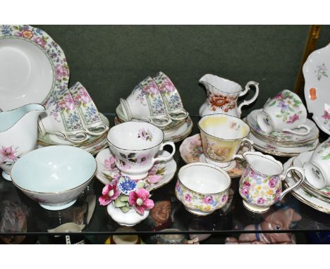 A GROUP OF ROYAL ALBERT TEA WARES, thirty nine pieces in different patterns, comprising a thirteen piece part tea set printed