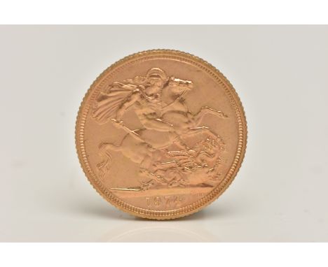 A MID 20TH CENTURY FULL GOLD SOVEREIGN COIN, depicting Queen Elizabeth II, dated 1974, approximate gross weight 8.1 grams (co