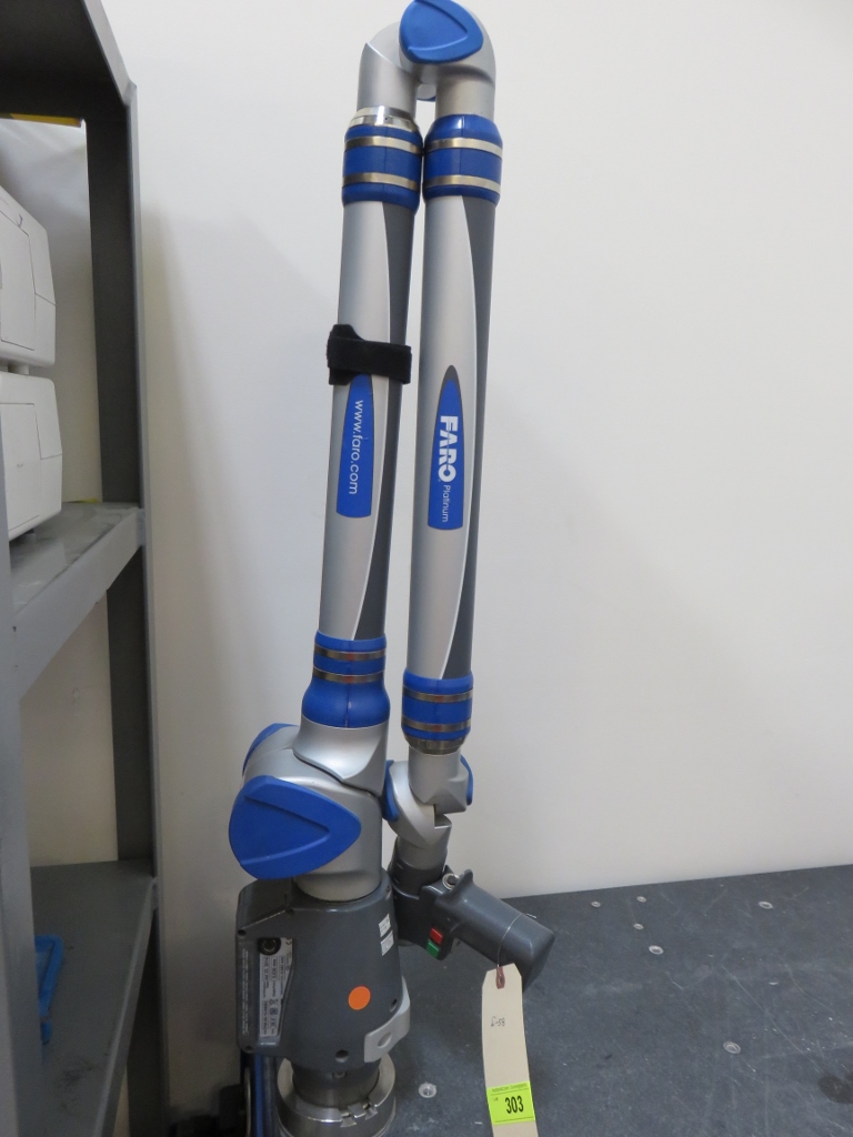 FARO ARM W/GRANITE TABLE, CASE & ACCESSORIES SN. P08051008082