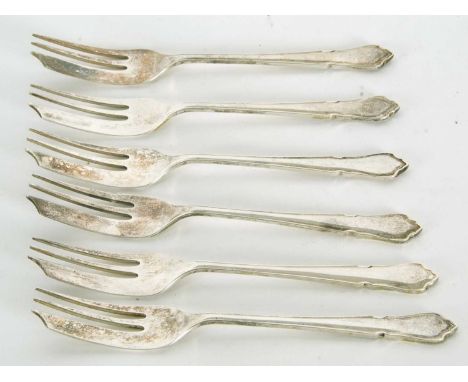 Set of six Chippendale pattern pastry forks, Sheffield 1969, makers mark for J B Chatterley &amp; Sons Ltd, 176gms