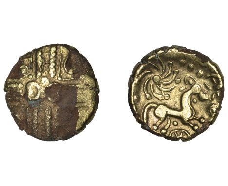 British Iron Age, REGINI, Early Uninscribed issues, plated Stater, Wonersh type, crossed wreaths, outline crescents at centre