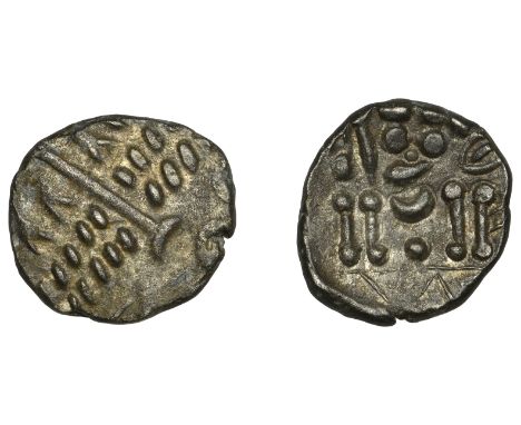 British Iron Age, DUROTRIGES, Uninscribed issues, silver Stater, disjointed head of Apollo, rev. disjointed horse left, 3.31g