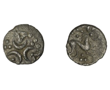 British Iron Age, ICENI, Uninscribed issues, silver Half Unit, Three Crescents type, three solid crescents back-to-back, pell