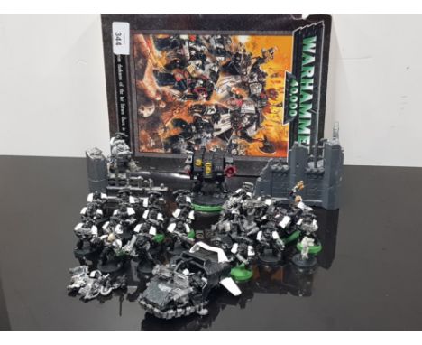 GAMES WORKSHOP WARHAMMER 40,000 RULE BOOK AND SPACE MARINE BLACK TEMPLARS ARMY PLUS 2 RUINS BATTLEFIELD ACCESSORIES