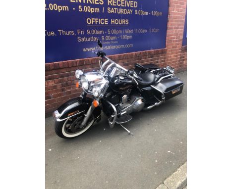 HARLEY DAVIDSON ROAD KING MOTORBIKE, MODEL YEAR 1999 TOTALLY CUSTOMIZED AND LOOKED AT BY @ARTOFMOTORCYCLE, 12 MONTH MOT, 8200