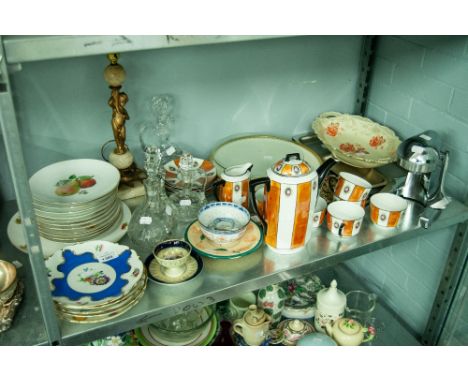 A GROUP OF MISC CERAMICS AND OTHER ITEMS TO INCLUDE; A CZECHOSLOVAKIAN COFFEE SERVICE FOR 6 PERSONS, MODERN SIDE PLATES, CUT 