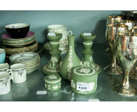 FIVE PIECES OF GREEN AND WHITE WEDGWOOD VIZ, TRINKET BOXES, CANDLE STANDS, VASE 