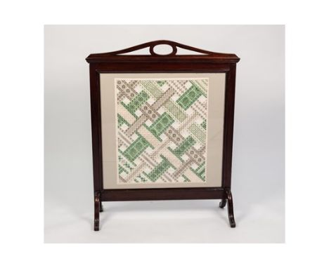 AN OAK FRAMED FIRESCREEN WITH INSET TAPESTRY PANEL