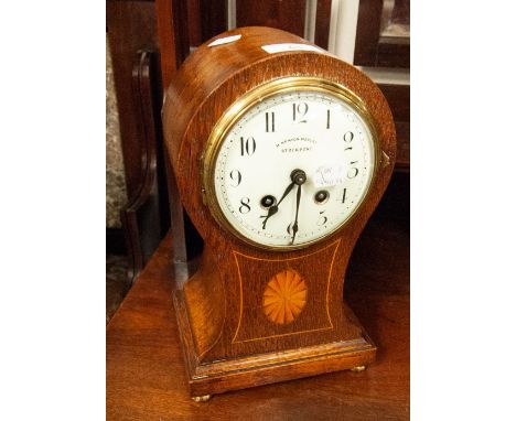 MARQUETRY INLAID OAK BALLOON CASED MANTEL CLOCK 