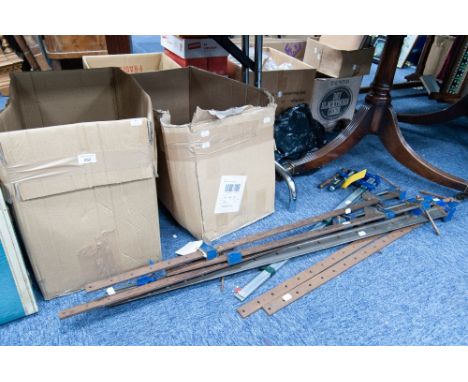 SELECTION OF WOOD WORKING TOOLS TO INCLUDE LARGE CLAMPS, 'G' CLAMPS, PLANES, ETC.