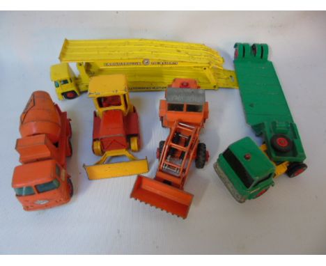 Qty of vintage die cast toys