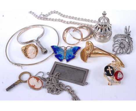 Mixed lot, to include a probably early 19th century silver sugar caster domed cover (only), assorted costume jewellery, sivle