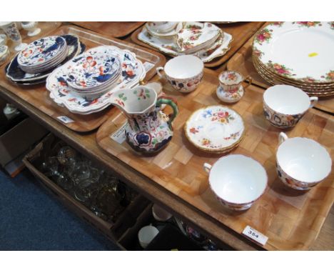 Two trays of assorted china to include: various Gaudy Welsh items including: cups and saucers; plates etc. Hammersley 'Dresde