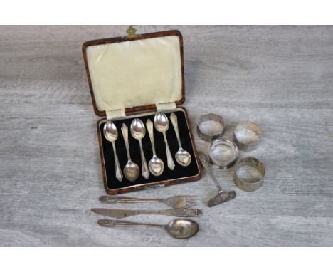 Set of six cased silver thread pattern coffee spoons, initialled terminal, makers William Adams Ltd, Birmingham 1941, length 