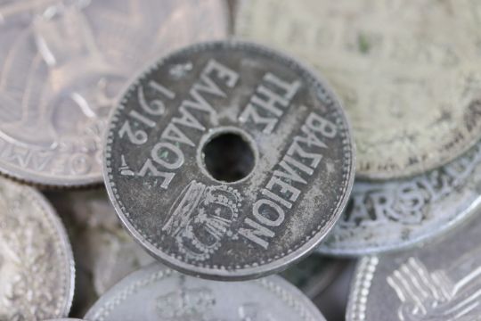Machine To Convert Pennys Into Antique Car Tokens - Antique Cars Blog