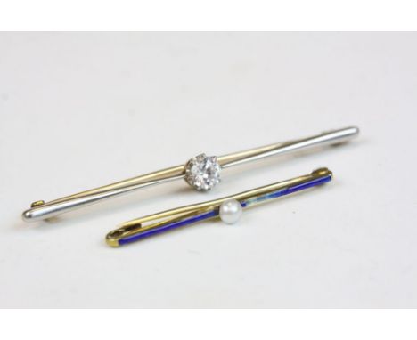 Diamond 15ct yellow gold platinum set bar brooch, the round brilliant cut diamond weighing approximately 0.50 carat, assessed