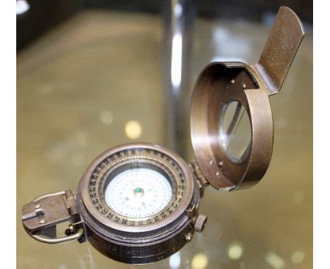 BRASS COMPASS. Brass compass