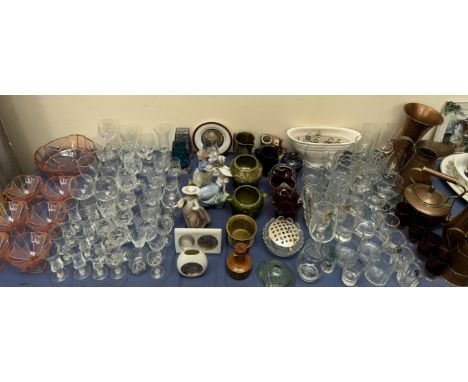 Orange glass sundae dishes and bowl together with two White Friars coffin vases, a Clarice Cliff preserve pot, drinking glass
