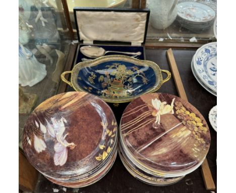 A Carltonware twin handled centre dish together with collectors plates, cased spoon and fork etc 