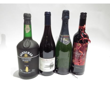 Sandeman Founders Reserve Port 1Ltr, Tesco Mulled Wine, 2020 Cuvee des Galets, Schlosszell sparkling (4)