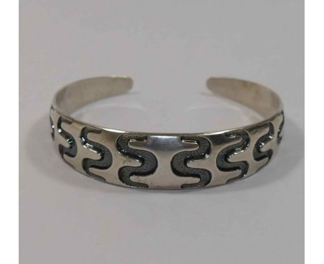 A Norwegian David Andersen silver Viking bracelet from the 1960's Saga series, the interior of the ring inscribed 'Copy Vikin