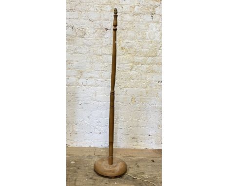 A 1930's turned beech lamp standard. H160cm.&nbsp;