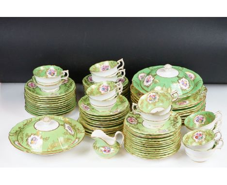 Copeland Spode green ground floral tea &amp; dinner ware, pattern no. R2115, to include 2 tureens &amp; covers, 9 plates (9 1