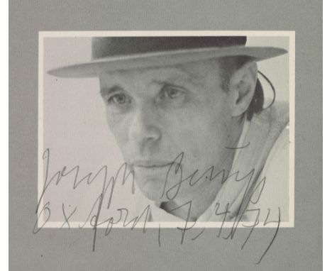 Beuys, Joseph - - The secret block for a secret person in Ireland. Handsignierter Ausstellungskatalog. Mit zahlr. Abb. in sch