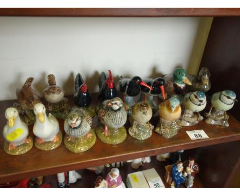 Collection of novelty twin item cruets well crafted and modelled, each modelled as a Bird 8 sets
