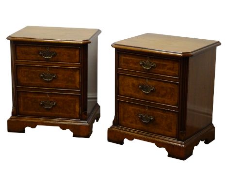 Pair reproduction bespoke walnut bedside cabinets, single drawer and cupboard door with chased brass handles, reeded canted a