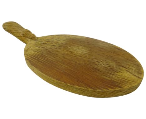 'Mouseman' oak oval cheese board by Robert Thompson of Kilburn with carved mouse signature, L37cm  Condition Report Click her