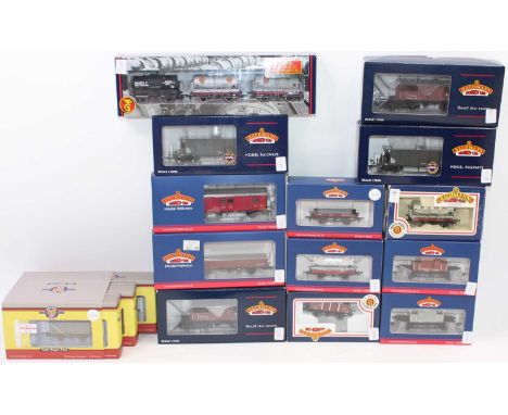 Fifteen Bachmann 4-wheel, long wheelbase and bogie wagons with a triple wagon pack by Oxford Rail weathered high sided open w