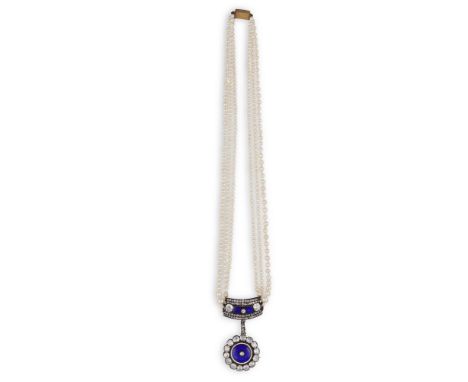 A NATURAL PEARL, ENAMEL AND DIAMOND BROOCH/PENDANT NECKLACE, FIRST HALF OF 19TH CENTURYComposed of three strands of 2.2mm-4.7