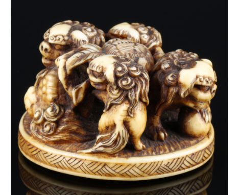 Japan 19. Jahrhundert, Elfenbein Katabori-Netsuke Shishi-Quartett, Meiji-Zeit,Japan Meiji-Zeit 1868 bis 1912, Flusspferd, das