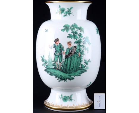 Meissen Watteau kupfergrün große Bauchvase 1.Wahl,Porzellan, blaue Schwertermarke 1. Wahl, Dekor Figurenszenerie in kupfergrü