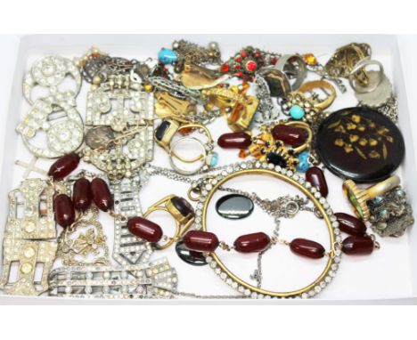 A tray of assorted vintage and antique costume jewellery including marble cherry bakelite beads, a 19th century paste set min