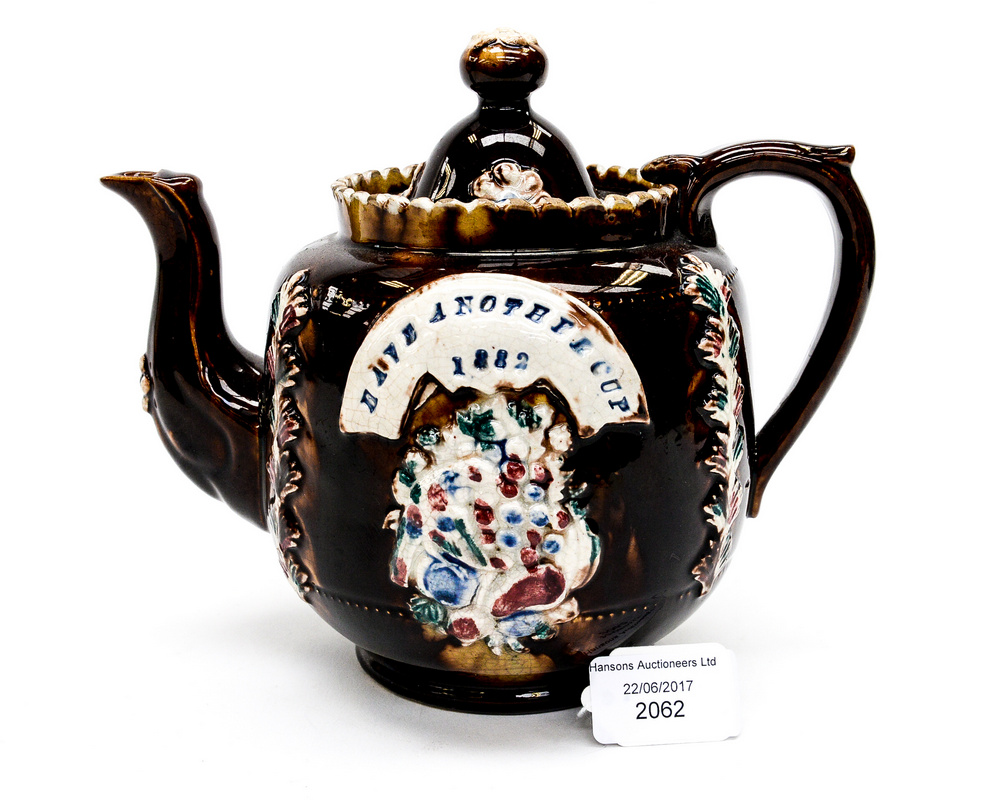 Bargeware teapot 1882