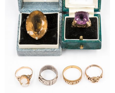 An 18ct gold Mizpah ring, size P, a 9ct rose gold knot ring, size K, a stamped 9ct cameo ring size K, a silver buckle ring wi