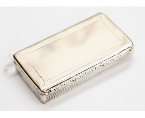 A William IV silver snuff box, with plain lid, gilt interior, Birmingham 1833, maker William Simpson 