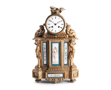A FRENCH GILT-METAL AND SÈVRES MANTEL CLOCK, 19TH CENTURY BUYERS ARE ADVISED THAT A SERVICE IS RECOMMENDED FOR ALL CLOCKS PUR