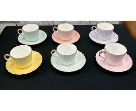 Set of 6 Spode art deco style cup and saucers 