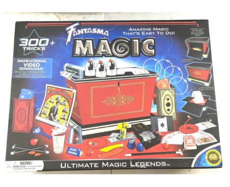 Brand new Boxed Fantasma magic trick set, 300 plus tricks, Ultimate magic legends