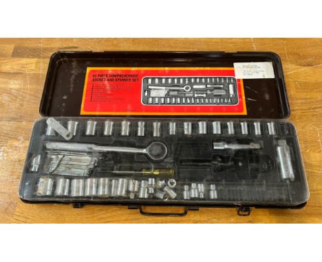 61 Piece Comprehensive socket and spanner set 