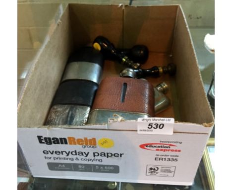 A mixed group of collectable items to include five various hip flasks to include leather topped examples, three wax seals exa