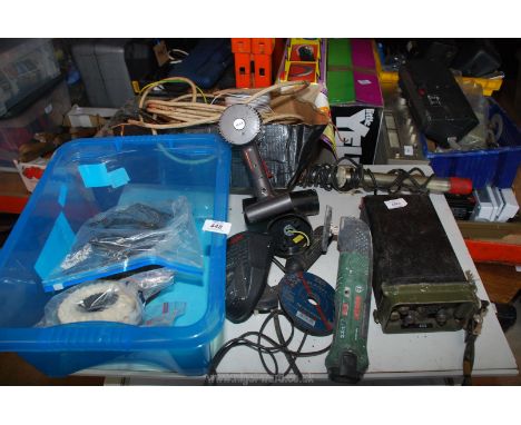 Bosch battery sander with charger, inspection lamp, cables, etc.