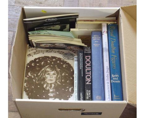 Box of ceramic reference books relating to collecting Doulton. Condition report: see terms and conditions