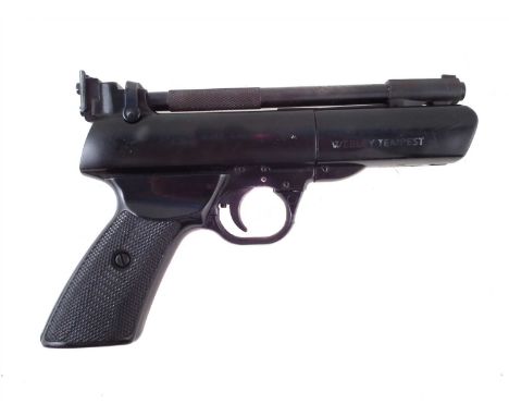 Webley Tempest .22 air pistol, no visible number, with box, hang tags, sales receipt, 22cm long No licence required to buy th